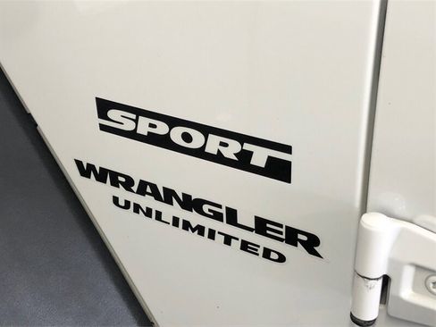 Used 2017 Jeep Wrangler Unlimited Sport w/ Quick Order Package 24S image 33