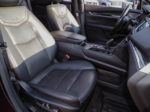 Certified 2020 Cadillac XT5 Premium Luxury AWD/4WD image 19