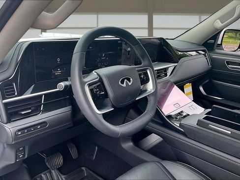 Used 2026 INFINITI QX80 Luxe w/ Cargo Package AWD/4WD image 13