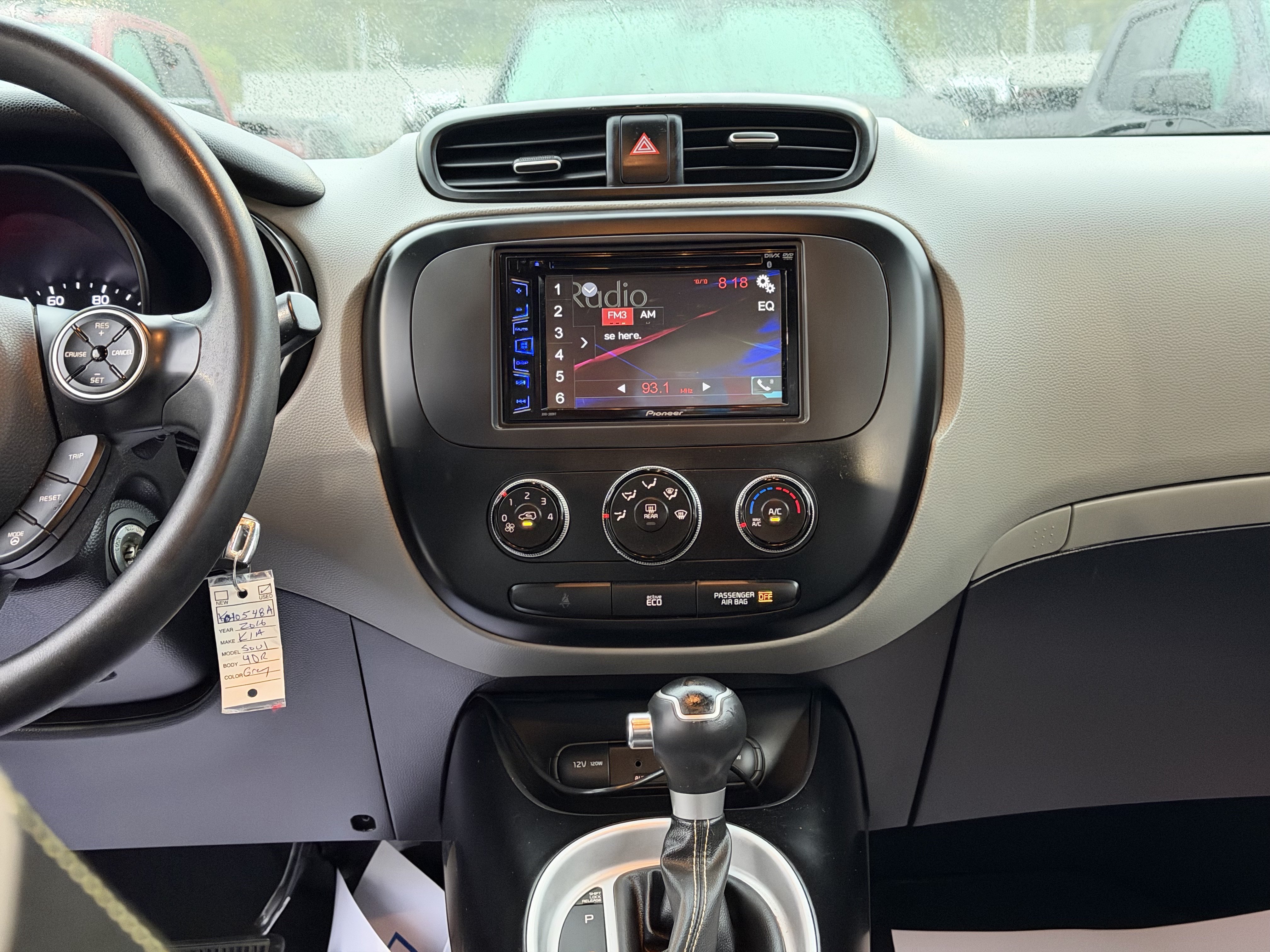 Used 2016 Kia Soul + FWD image 21