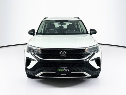 Used 2022 Volkswagen Taos S w/ IQ Drive S Package FWD image 2
