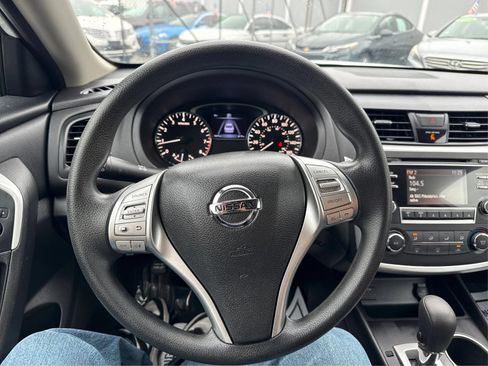 Used 2017 Nissan Altima 2.5 S w/ Power Driver Seat Package FWD image 17
