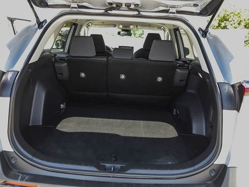 Certified 2025 Toyota RAV4 XLE AWD/4WD image 24
