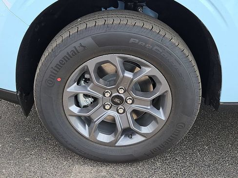 New 2026 Ford Maverick XLT w/ XLT Luxury Package FWD image 17
