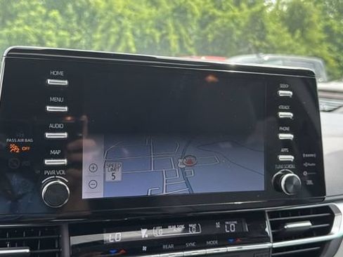 Certified 2024 Toyota Sienna XLE w/ XLE Plus Package AWD/4WD image 15