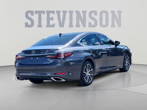 Used 2024 Lexus ES 350 w/ Premium Package FWD image 5