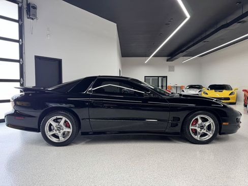 Used 2001 Pontiac Firebird Trans Am w/ SLP Firehawk Pkg RWD image 16