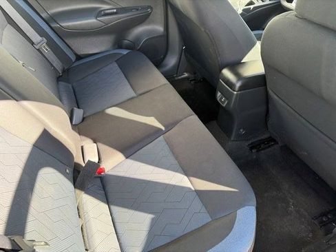 Used 2023 Nissan Versa SV FWD image 30