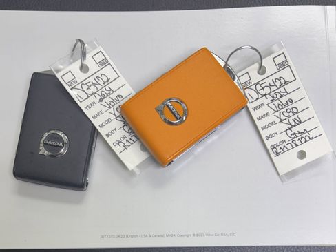 Used 2024 Volvo XC90 B6 Plus image 43