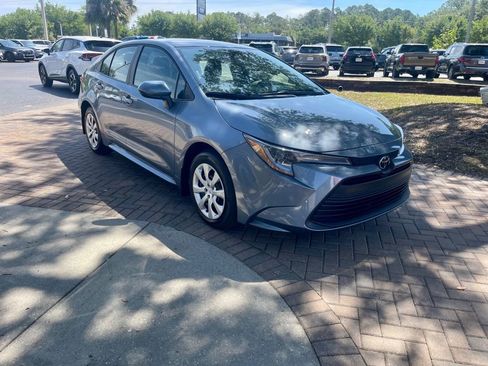 Used 2026 Toyota Corolla LE FWD image 7