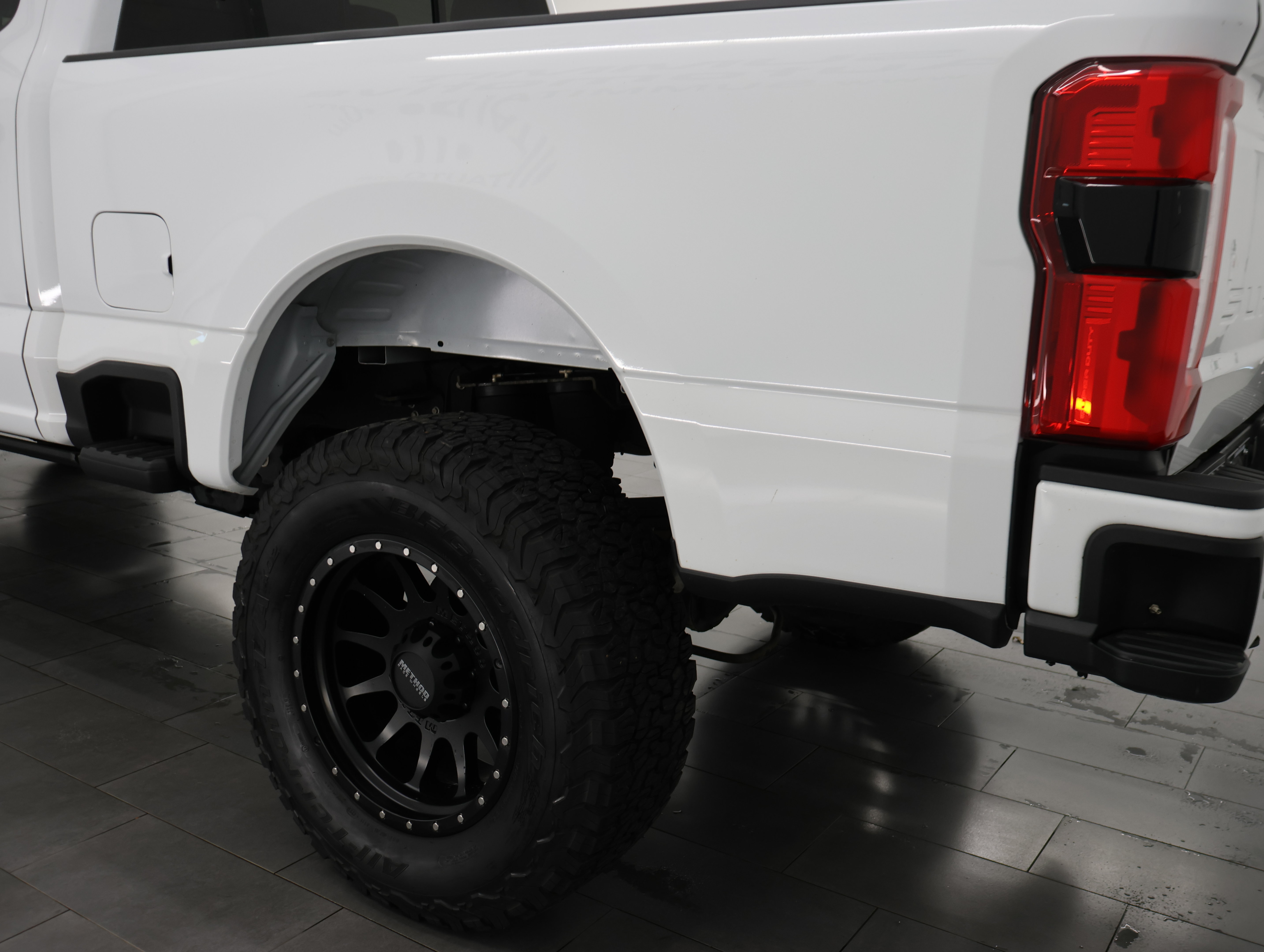 Used 2023 Ford F250 XL w/ STX Appearance Package AWD/4WD image 32