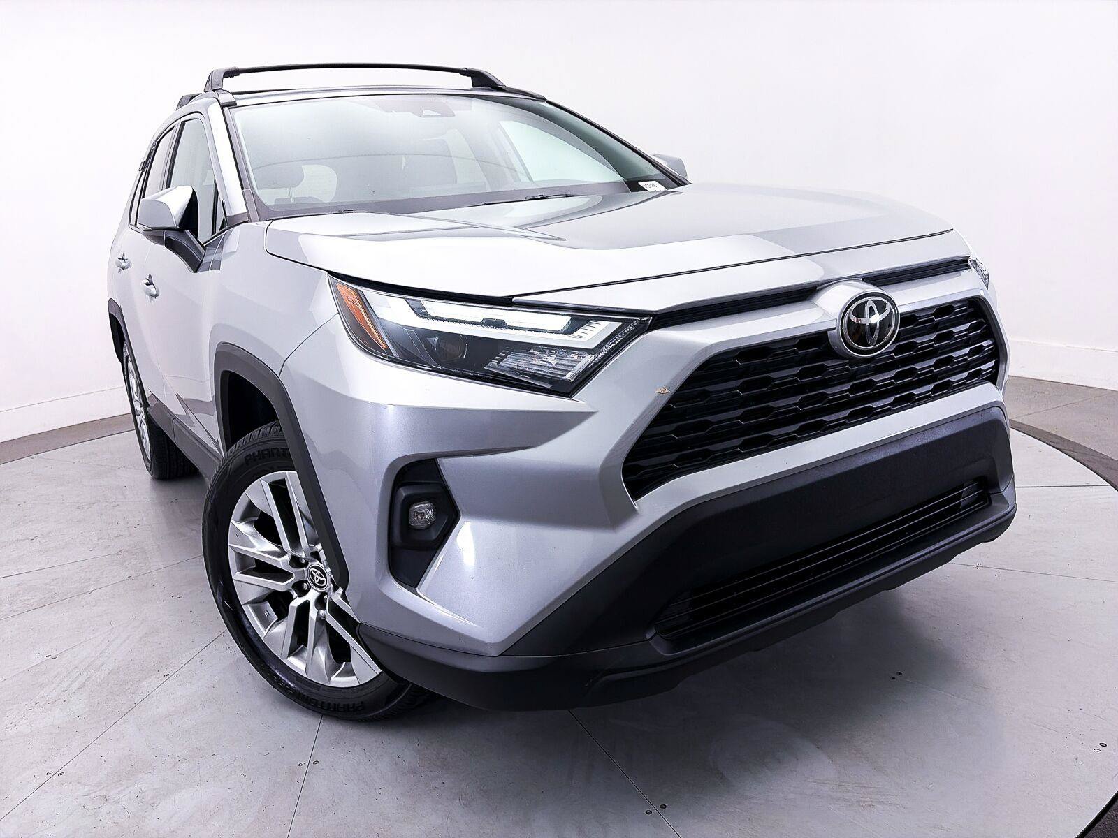 Used 2024 Toyota RAV4 XLE Premium w/ Weather Package FWD image 3