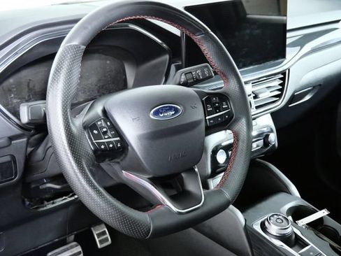 Certified 2024 Ford Escape ST-Line w/ Tech Pack #1 AWD/4WD image 18