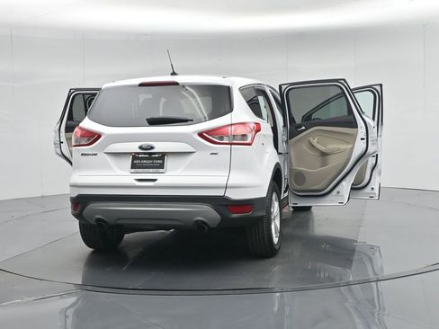 Used 2015 Ford Escape SE image 54