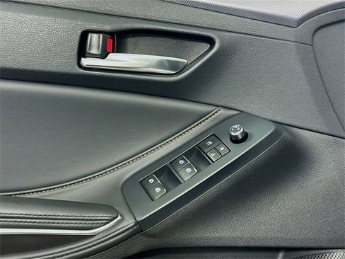 Certified 2022 Toyota Avalon XSE image 14