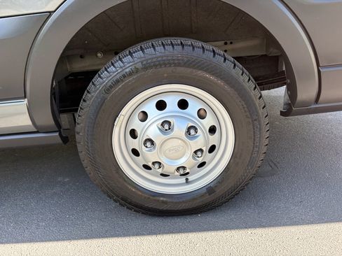 Used 2024 Ford Transit 250 148 Medium Roof Extended AWD w/ Load Area Protection Package image 30