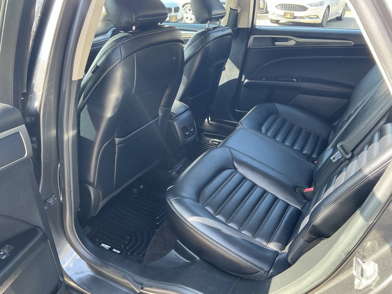 Used 2019 Ford Fusion SEL FWD image 20