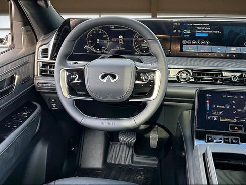 New 2026 INFINITI QX80 Autograph image 5