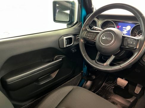 Used 2019 Jeep Wrangler Unlimited Sport S image 12