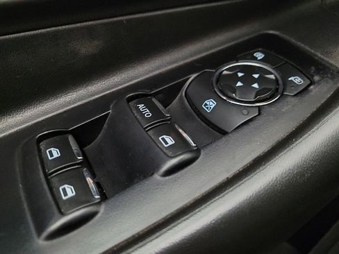 Used 2018 Ford Taurus SEL w/ Equipment Group 201A image 27