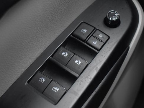 Certified 2018 Toyota Highlander XLE image 15