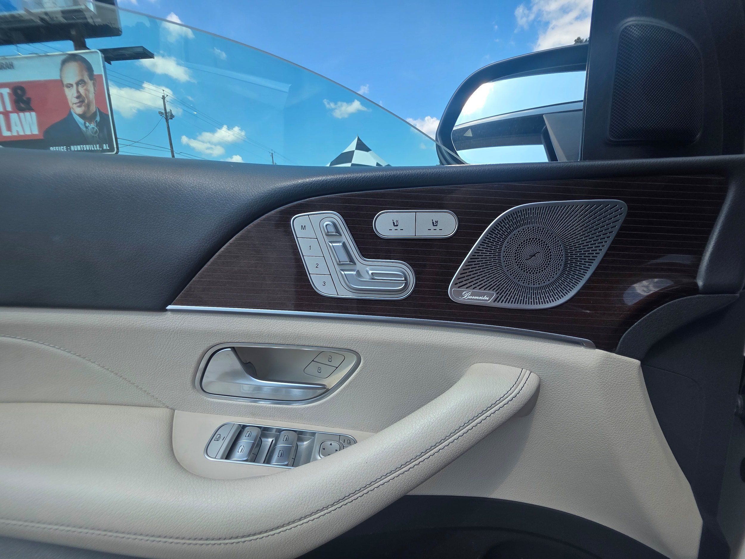Used 2020 Mercedes-Benz GLE 350 4MATIC image 17