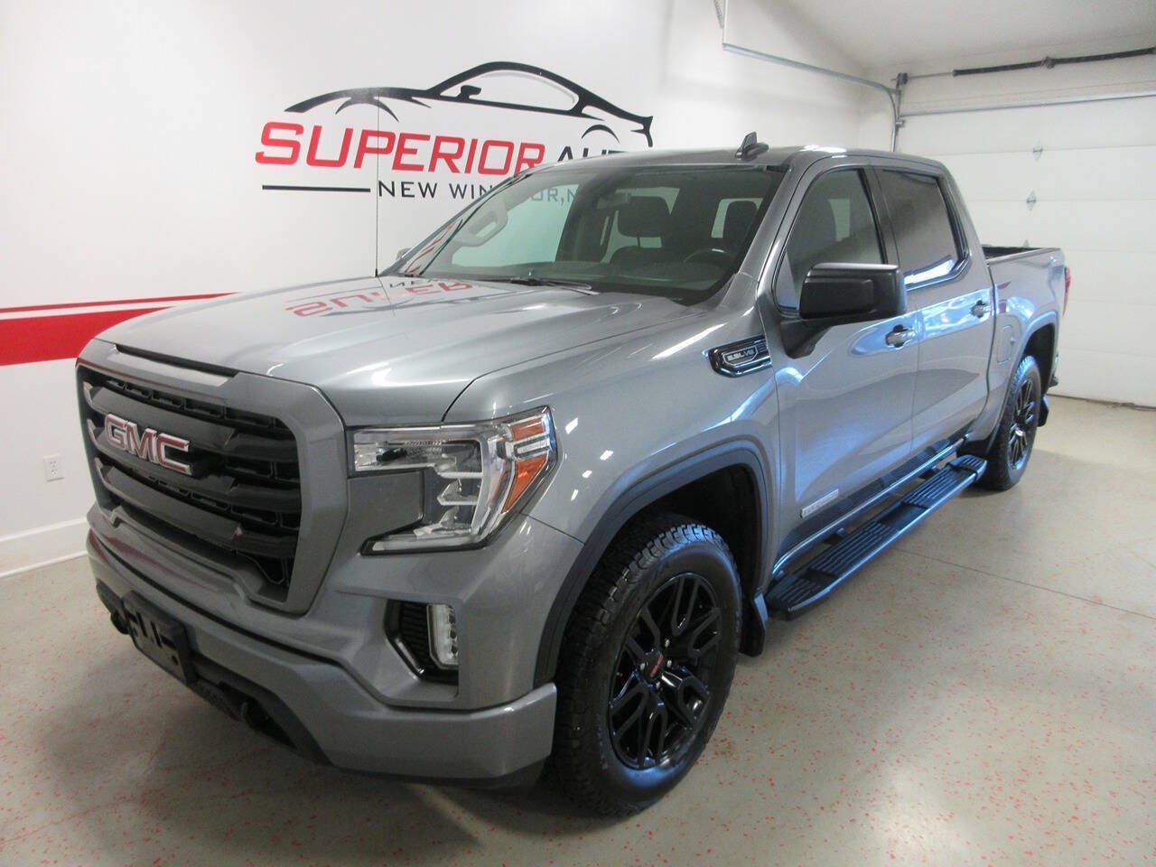 Used 2020 GMC Sierra 1500 Elevation w/ Elevation Value Package AWD/4WD image 9