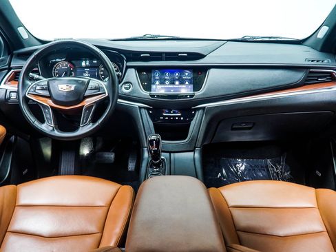 Used 2025 Cadillac XT5 Premium Luxury AWD/4WD image 5