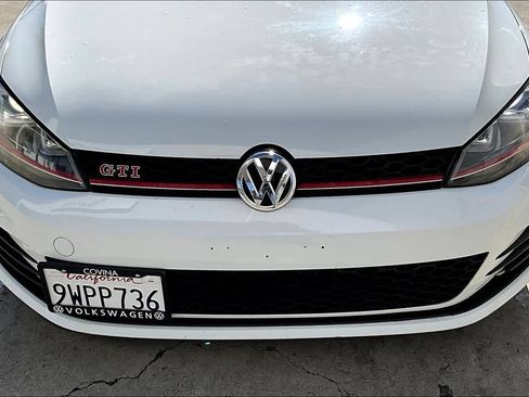 Used 2017 Volkswagen GTI Sport FWD image 29