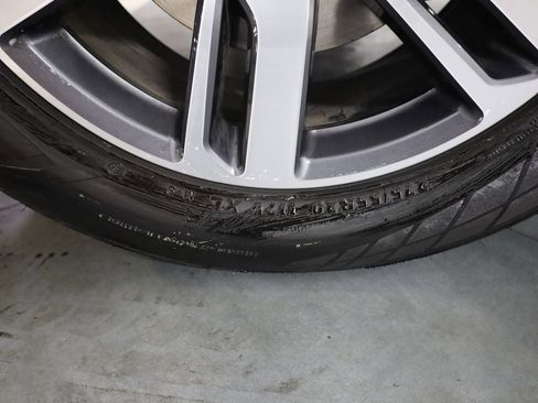 Certified 2024 Ford Expedition Limited image 40