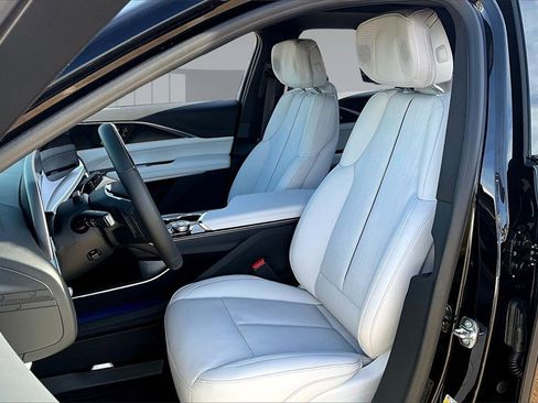 New 2026 Cadillac Lyriq Premium Sport image 9