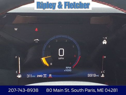 Used 2025 Chevrolet TrailBlazer RS w/ Convenience Package AWD/4WD image 23