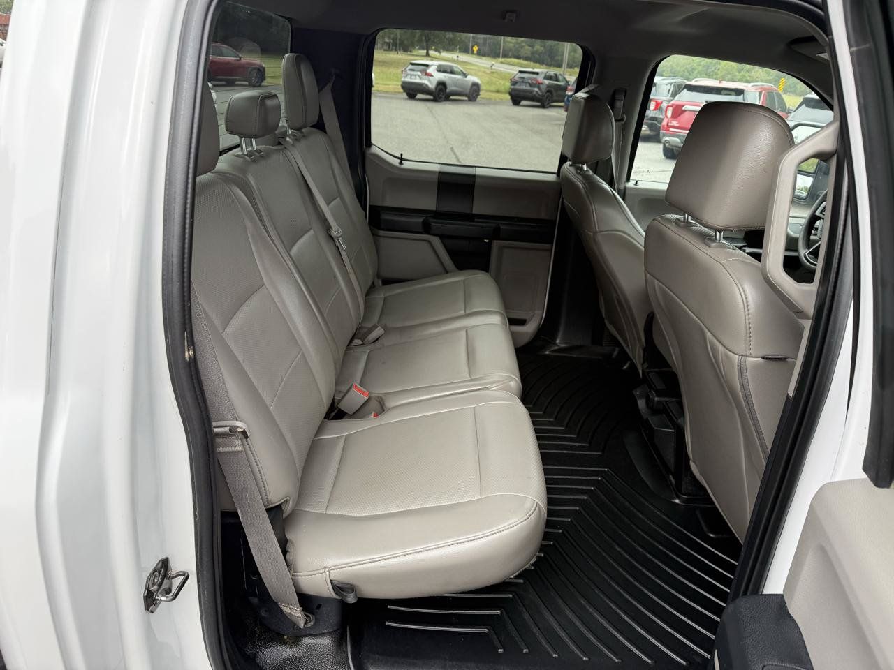 Used 2019 Ford F250 XL w/ Power Equipment Group AWD/4WD image 16