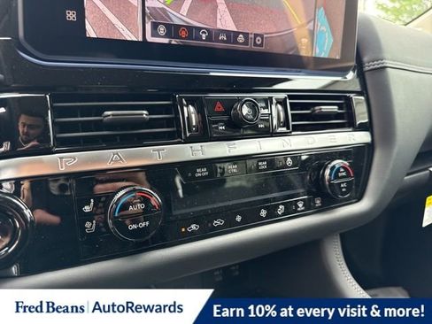 New 2026 Nissan Pathfinder Platinum w/ Cargo Package AWD/4WD image 19