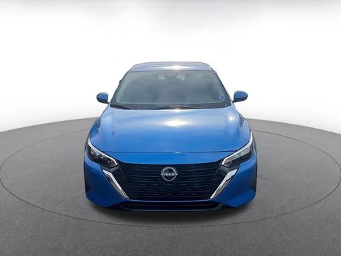 Used 2025 Nissan Sentra SV FWD image 4