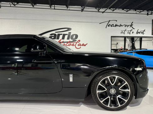 Used 2017 Rolls-Royce Dawn image 57
