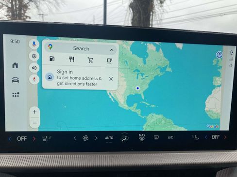 Used 2025 Ford Explorer Active w/ Active Comfort Package image 23