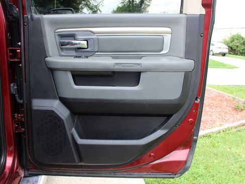 Used 2016 RAM 1500 Big Horn AWD/4WD image 33