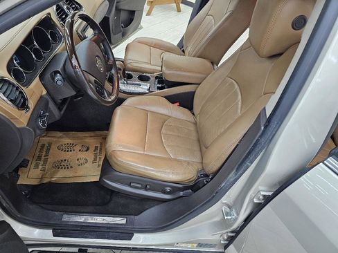 Used 2016 Buick Enclave Leather image 18