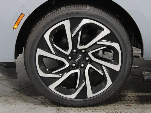 New 2026 Lincoln Navigator Reserve image 18