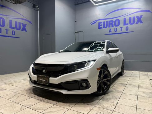 Used 2020 Honda Civic Sport image 3