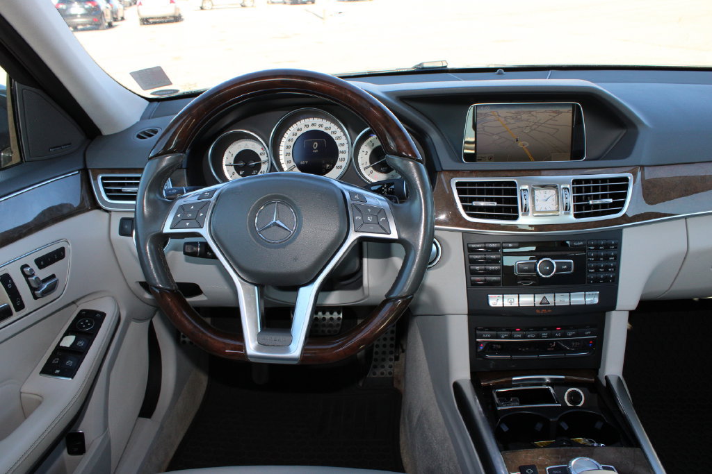 Used 2014 Mercedes-Benz E 350 Sedan image 14
