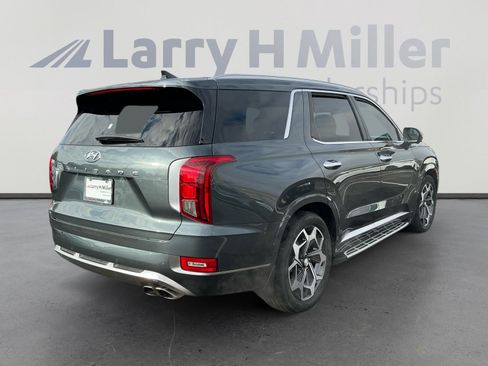 Used 2022 Hyundai Palisade Calligraphy w/ Cargo Package image 5