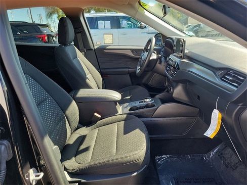 Used 2025 Ford Escape Active image 14