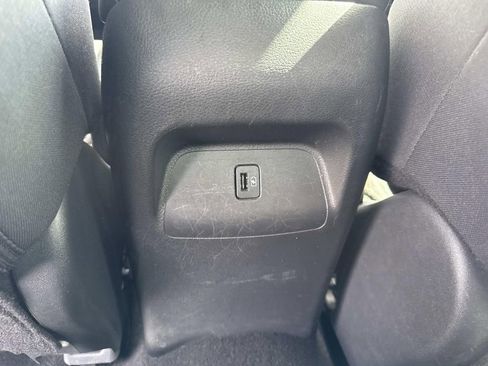 Certified 2023 Nissan Sentra SR w/ Trunk Package image 17