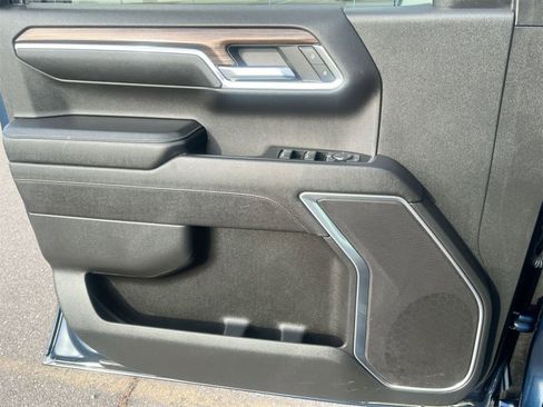 Used 2023 Chevrolet Silverado 1500 LT image 29