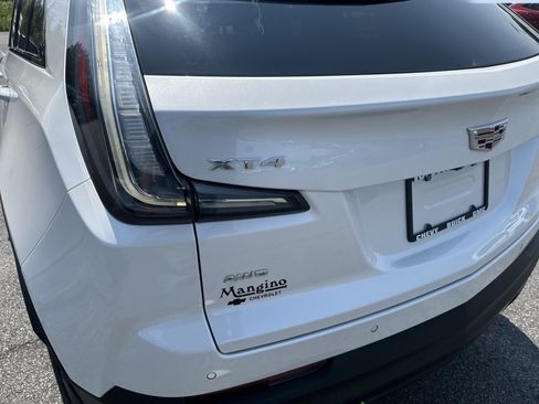 Certified 2023 Cadillac XT4 Sport w/ Cold Weather Package AWD/4WD image 5