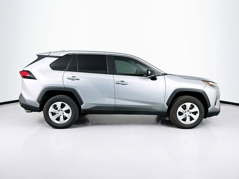 Used 2024 Toyota RAV4 LE image 10