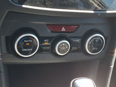 Certified 2023 Subaru Crosstrek 2.0i Premium image 17