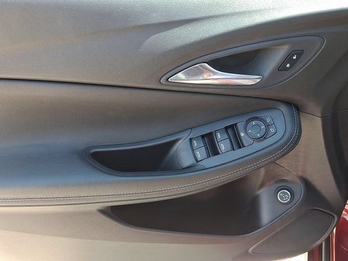 Used 2023 Buick Encore GX Select w/ Sport Touring Package FWD image 13